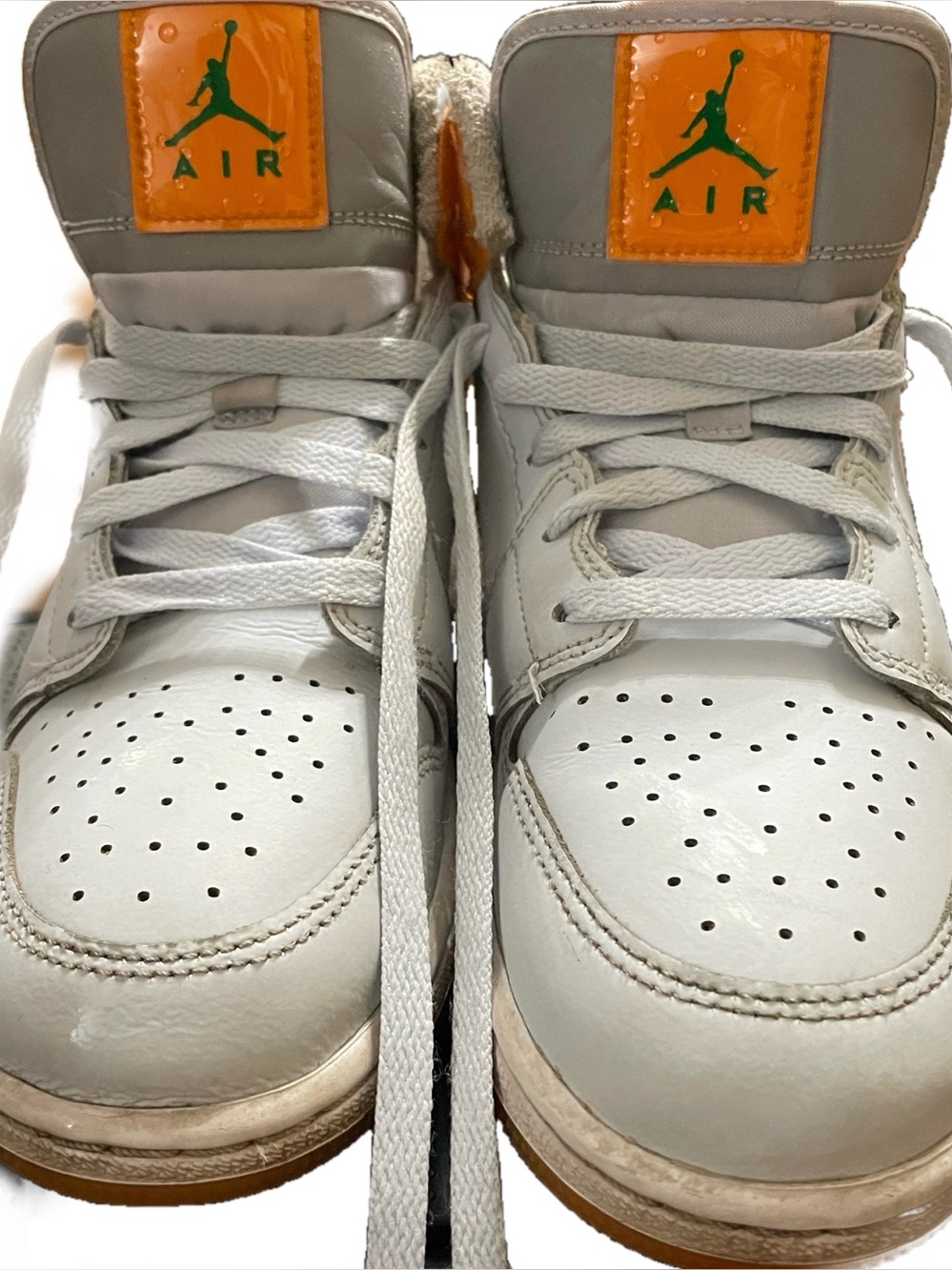 Nike Air Jordan 1 Retro High OG High Top Sneakers White & Orange US 6Y